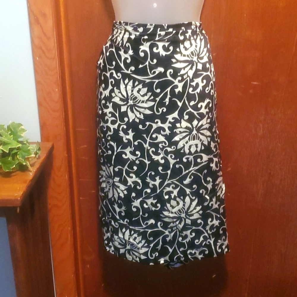 Diane Von Furstenburg  silk skirt